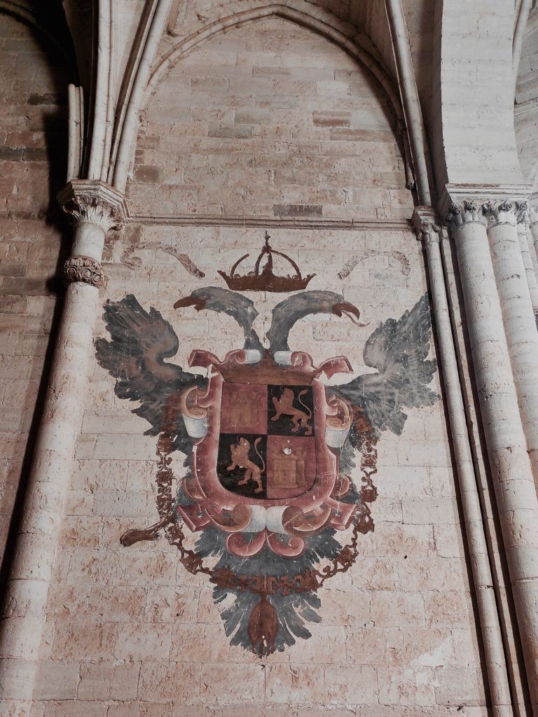 Escudo en el Monasterio de Palazuelos